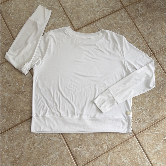 Vuori Dreamknit Performance Jogger and Day Crew Top - Picture 3 of 4